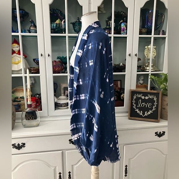 Blue & White Wrap One Size - Picture 2 of 4